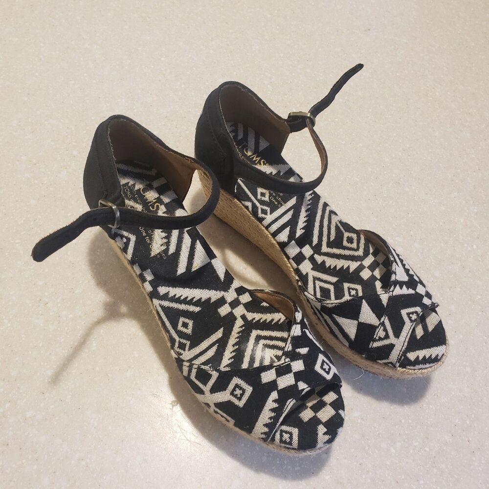 Toms Women's Madelyn Woven Platform Espadrille Wedge Sandals Black Size 6W